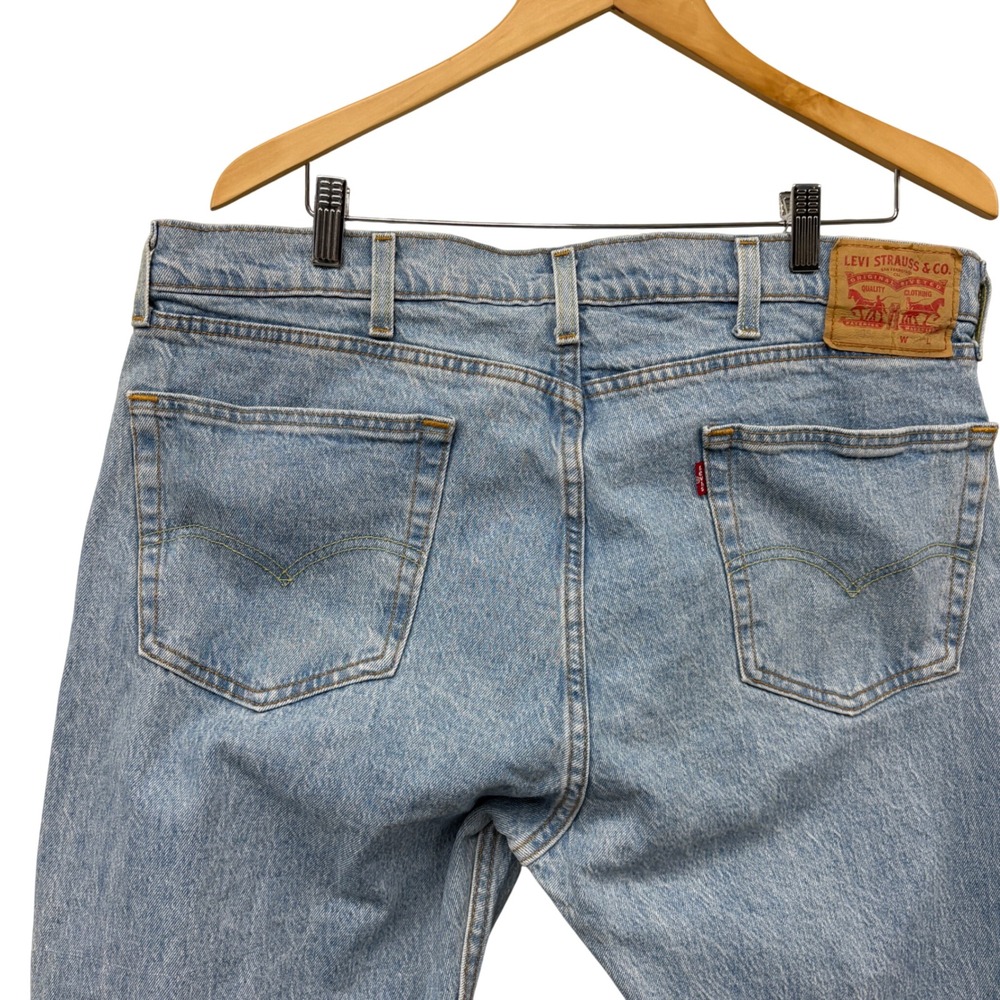 Levis 505 Regular Fit Straight‎ Leg Light Wash Denim Jeans Mens 38x33 - Picture 2 of 14